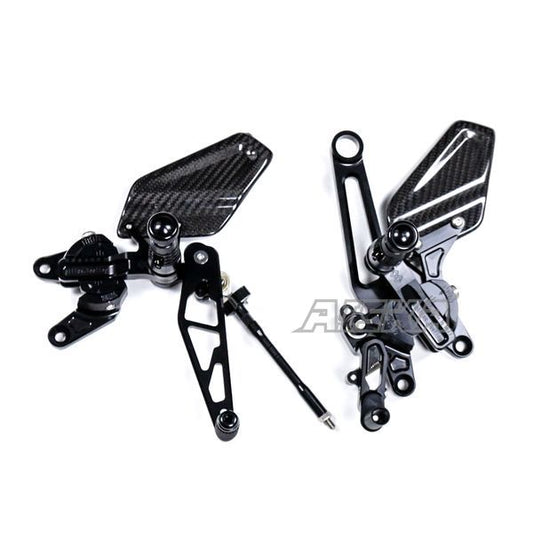 AISKA Aprilia RSV4 2009-2025 Carbon Fiber CNC Adjustable Foot Pegs