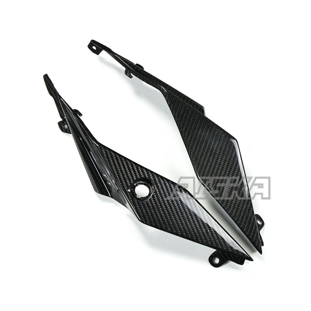 AISKA Suzuki GSX-S1000 2021-2026 Carbon Fiber Rear Seat Side Panel
