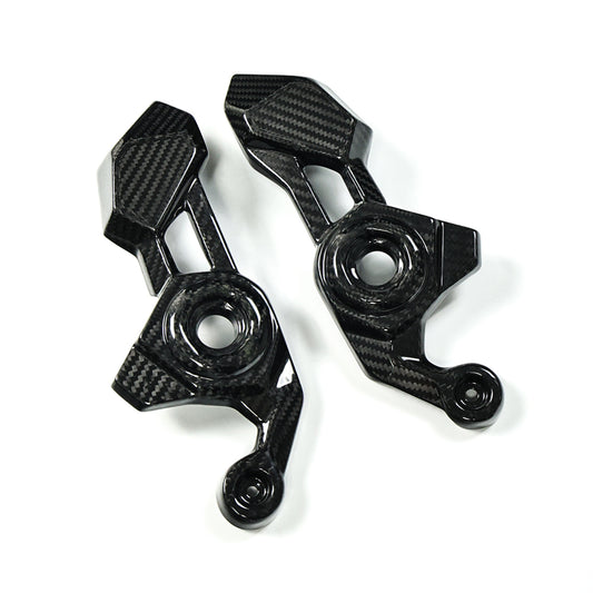 AISKA Kawasaki Z900 2025+ Carbon Fiber Rear Footpeg Side Cover