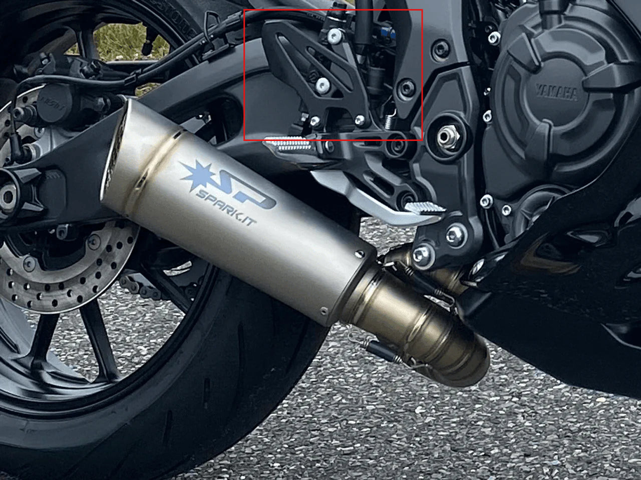 AISKA 100% Pure 3K Full Motorcycle Carbon Fiber Fairing Accessories Heel Guards Plate Protector for Yamaha R7 2022 2023 2024