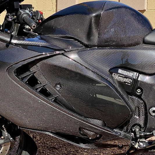 AISKA Suzuki GSX1300R Hayabusa Gen3 2021-2025 Carbon Fiber Side Vents Fairing Stripes