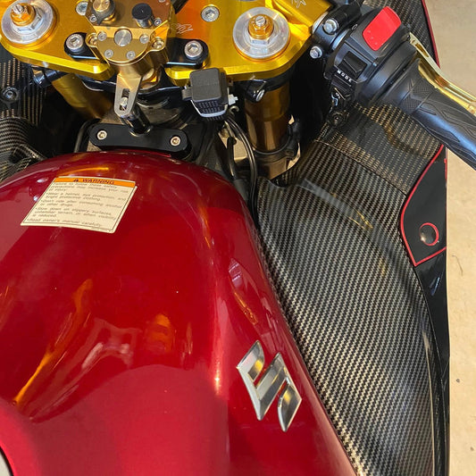AISKA Suzuki GSX1300 R Hayabusa Gen2 2008-2020 Carbon Fiber Long Dash Side Panel