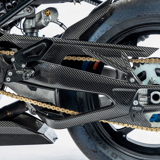 AISKA BMW M1000R 2023-2025 Carbon Fiber Swingarm Covers