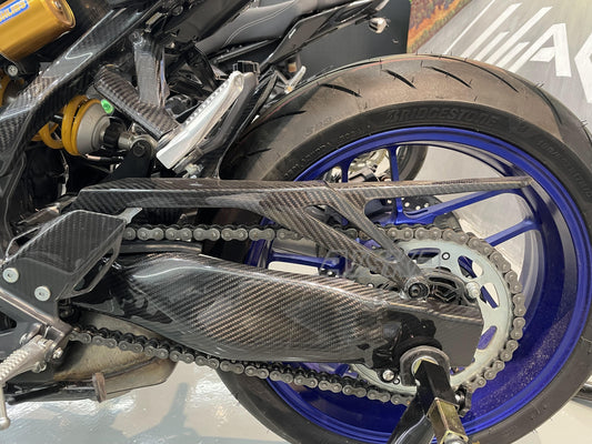 AISKA Yamaha MT09 FZ09 2021-2025 Carbon Fiber Swingarm Covers