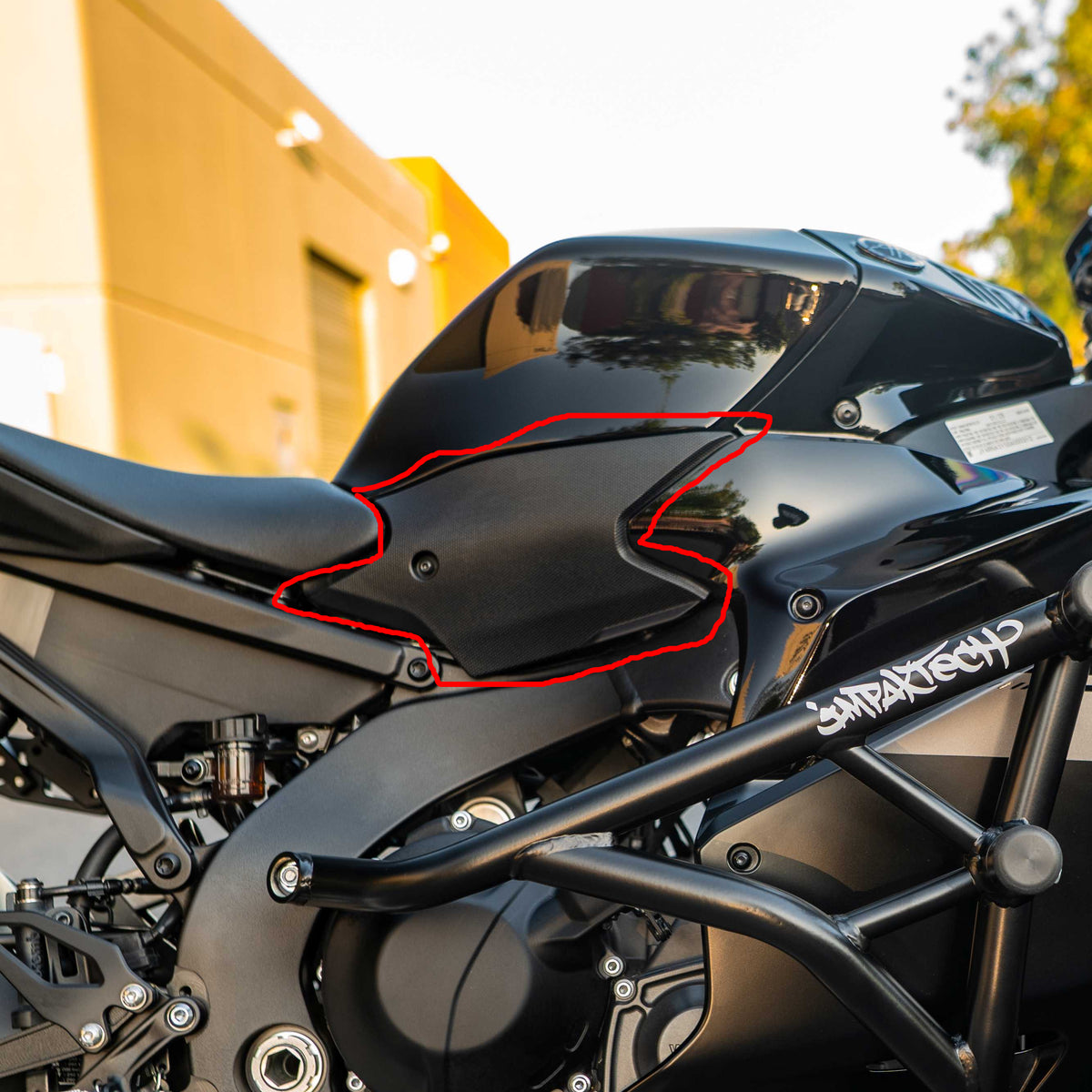 AISKA Yamaha R9 2025+ Carbon Fiber Side Cover