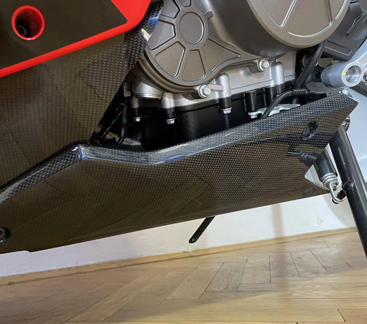 AISKA Aprilia RS660 2021+ Carbon Fiber Belly Pan