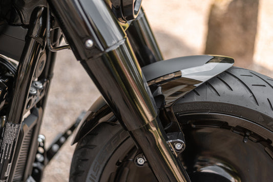 AISKA Sportster S Fender Carbon Fiber Motorcycle Accessories Front Fender Hugger Mudguard for Harley Davidson Sportster S 1250