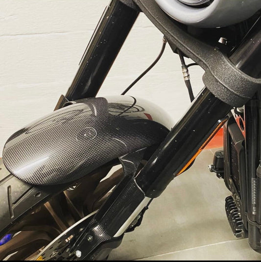 AISKA Twill Weave Glossy 3K Carbon Fiber Motorcycle Front Fender Hugger for Harley Softail Low Rider S/ST FXRST FXLRS FXLRST