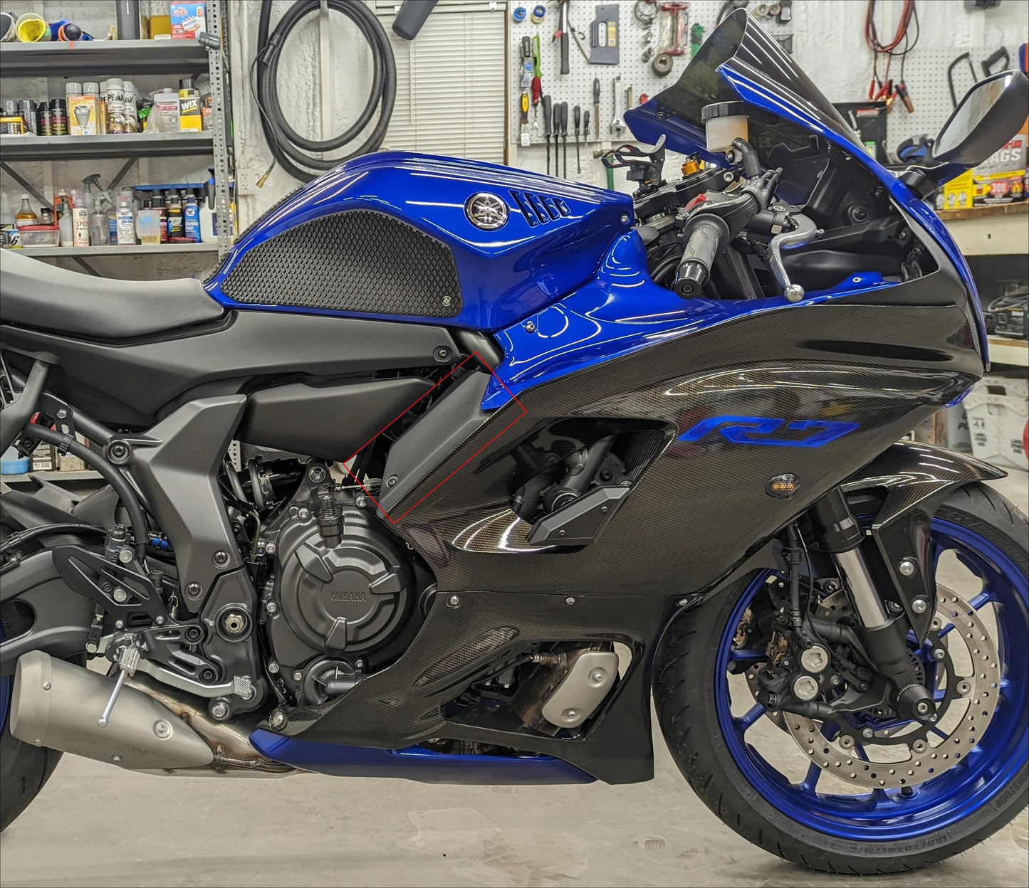 AISKA R7 Carbon Fiber Motorcycle Body Kit Motorcycle Carbon Fibre Small Inner Fairing Kits for Yamaha R7 2022 2023 2024