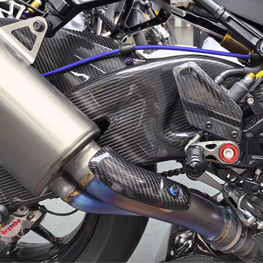 AISKA Honda CBR1000RR-R 2021-2024 Carbon Fiber Exhaust cover