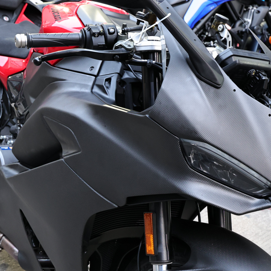 AISKA Ducati Panigale V2 2025+ Carbon Fiber Tank Side Panels