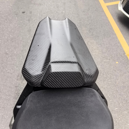 AISKA KTM 1290 Super Duke 2020-2024 Carbon Fiber Seat Cover