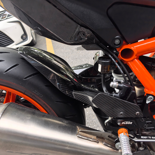 AISKA KTM 1290 Super Duke 2020-2024 Carbon Fiber Rear Fender