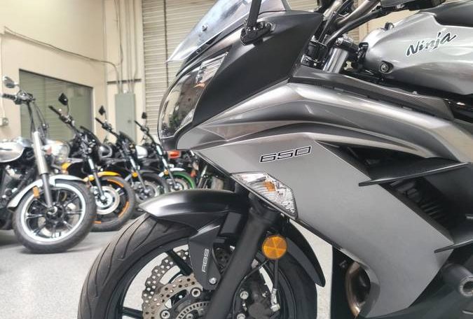 AISKA 100% 3K Dry Carbon Fiber Motorcycle Accessories Side Panels Side Frame Fairing Cover for Kawasaki Ninja 650 2014-2024