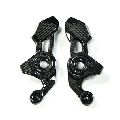 AISKA Kawasaki Z900 2025+ Carbon Fiber Rear Footpeg Side Cover