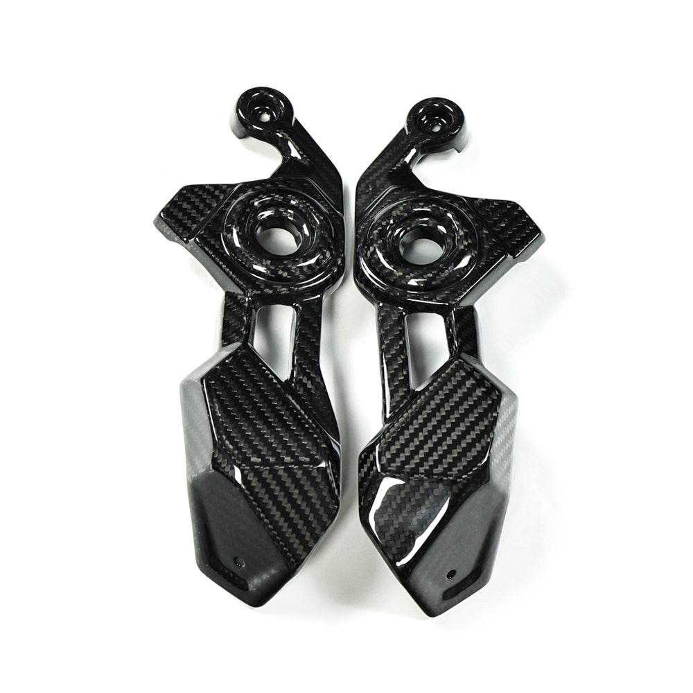 AISKA Kawasaki Z900 2025+ Carbon Fiber Rear Footpeg Side Cover