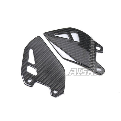 AISKA Dry Carbon Fiber Motorcycle Rear Footrest Wing Plate Rearset Protector Heel Guards for Kawasaki Z H2 2021 2022 2023 2024