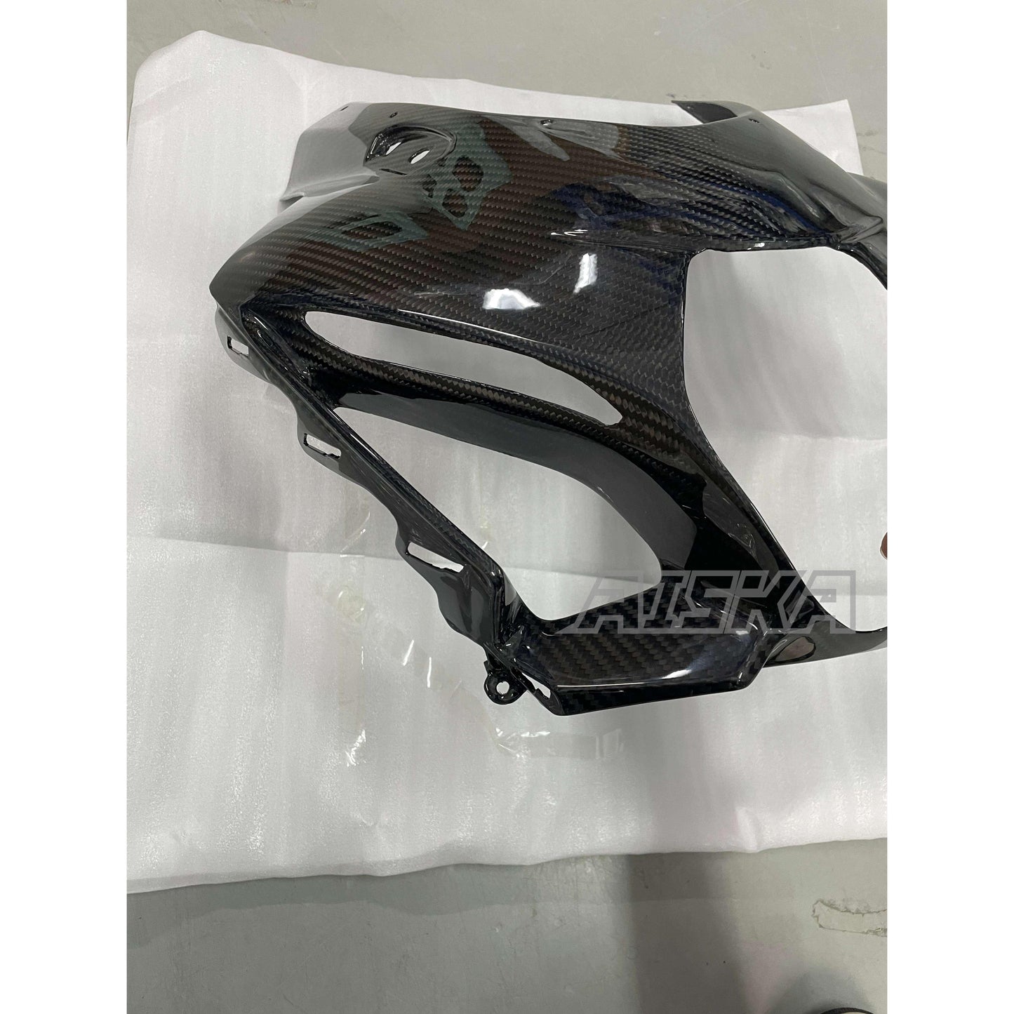 AISKA New Arrive in Stock GSX-R 1000 Carbon Fiber Fairings Motorcycle Front Full Fairing for Suzuki GSXR1000 2017-2025