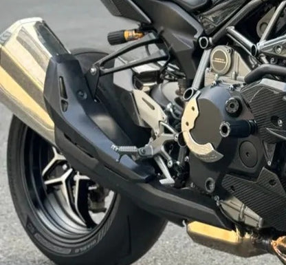 AISKA 100% 3K Dry Carbon Fiber Motorcycle Fairing Exhaust Pipe Shell Heat Shield Cover for Kawasaki Ninja 400 2018-2024