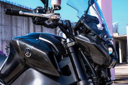 AISKA Carbon Fiber Motorcycle Front Gas Tank Air Intake Frame Protection Side Cover Panel for Yamaha MT09 FZ09 2021-2023