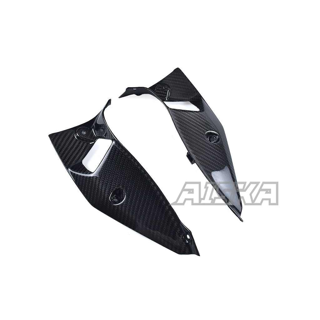 AISKA Kawasaki Z900 2020-2024 Carbon Fiber Front Inner Vent Side Cover