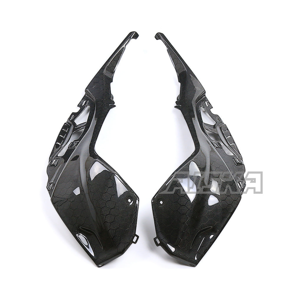 AISKA BMW S1000RR 2019-2025 Carbon Fiber Tank Side Panels