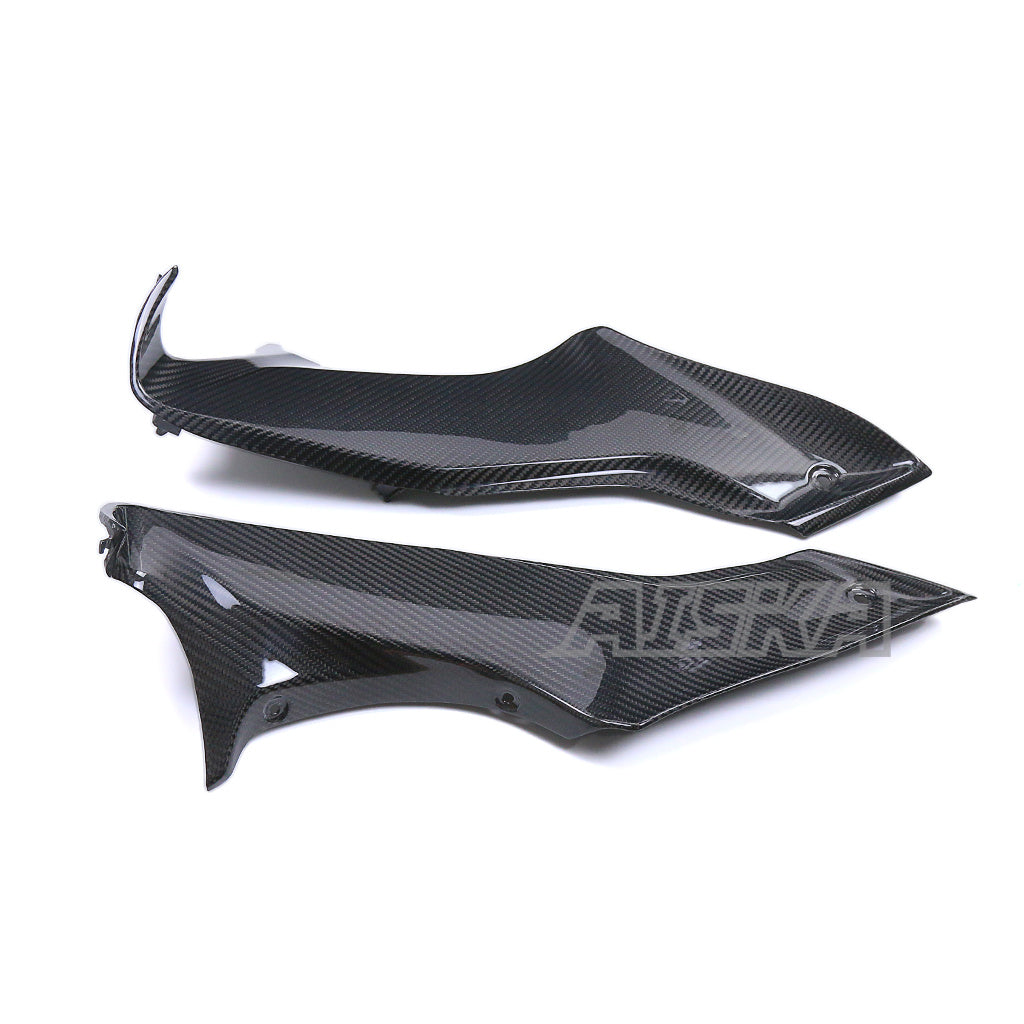 AISKA Suzuki GSX1300R Hayabusa 2021-2025 Carbon Fiber Instrument Side Panels
