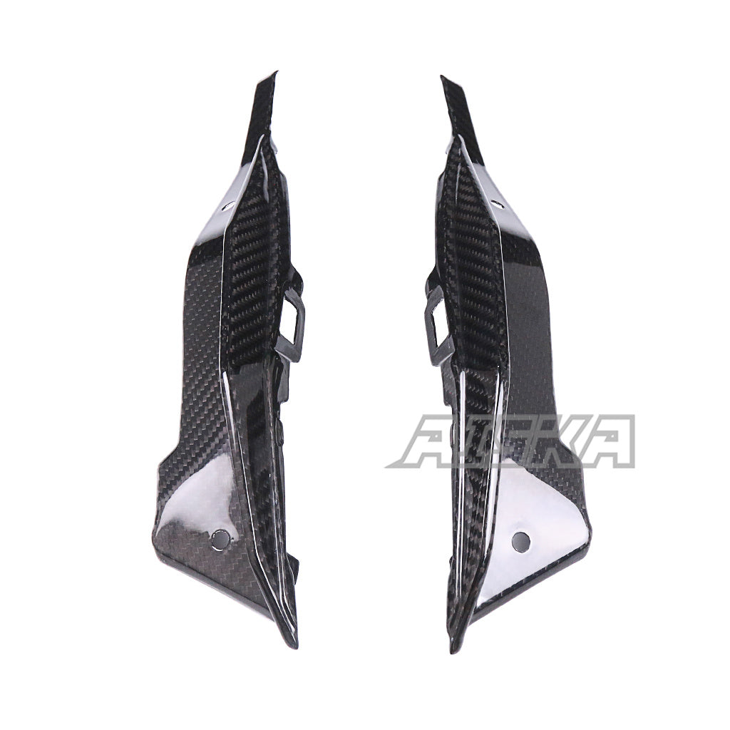 AISKA Kawasaki Ninja ZX-25R 2020+ Carbon Fiber Inner Cover Below Handlebar