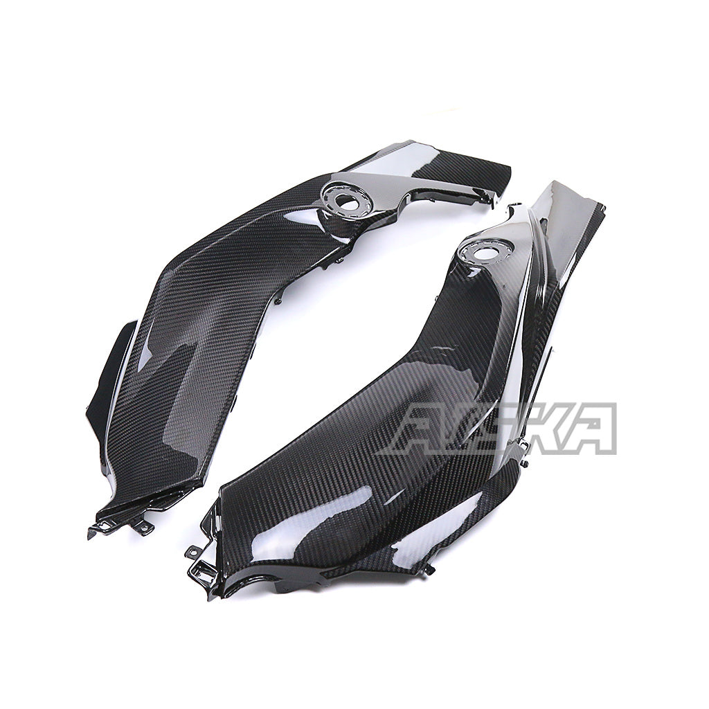 AISKA BMW M1000XR 2024-2026 Carbon Fiber Side Tank Cover