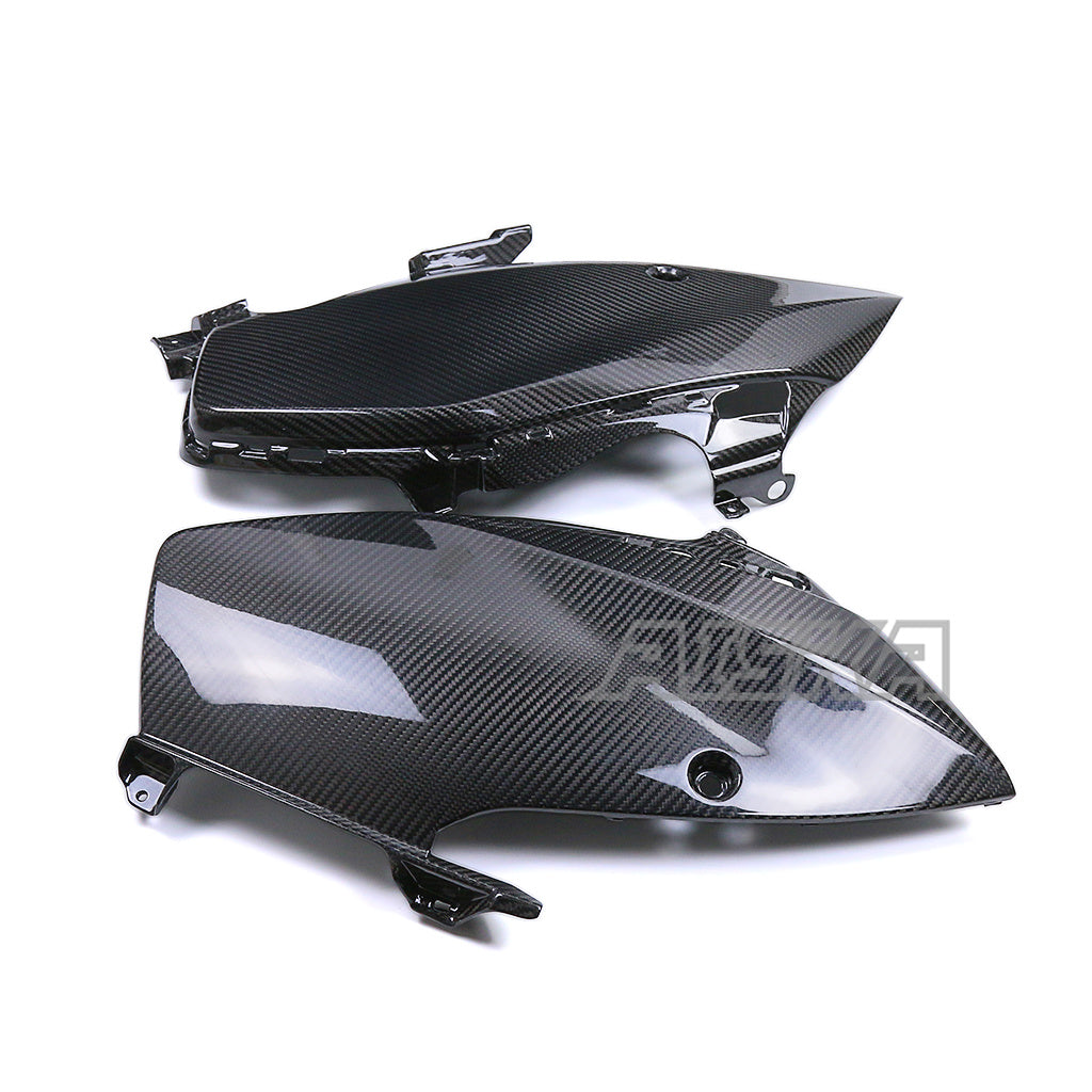 AISKA Suzuki GSX1300R Hayabusa 2021-2025 Carbon Fiber Side Panel