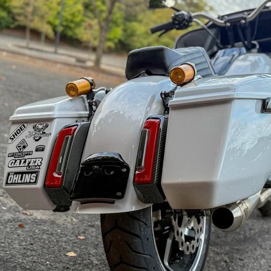 AISKA Harley Davidson Touring Road Glide Road King Street Glide CVO/ST 2024+ Carbon Fiber Tail Light Housing