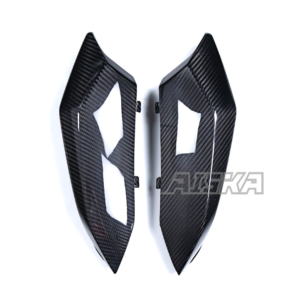 AISKA Triumph Daytona 660 2024+ Carbon Fiber Rear Side Panels