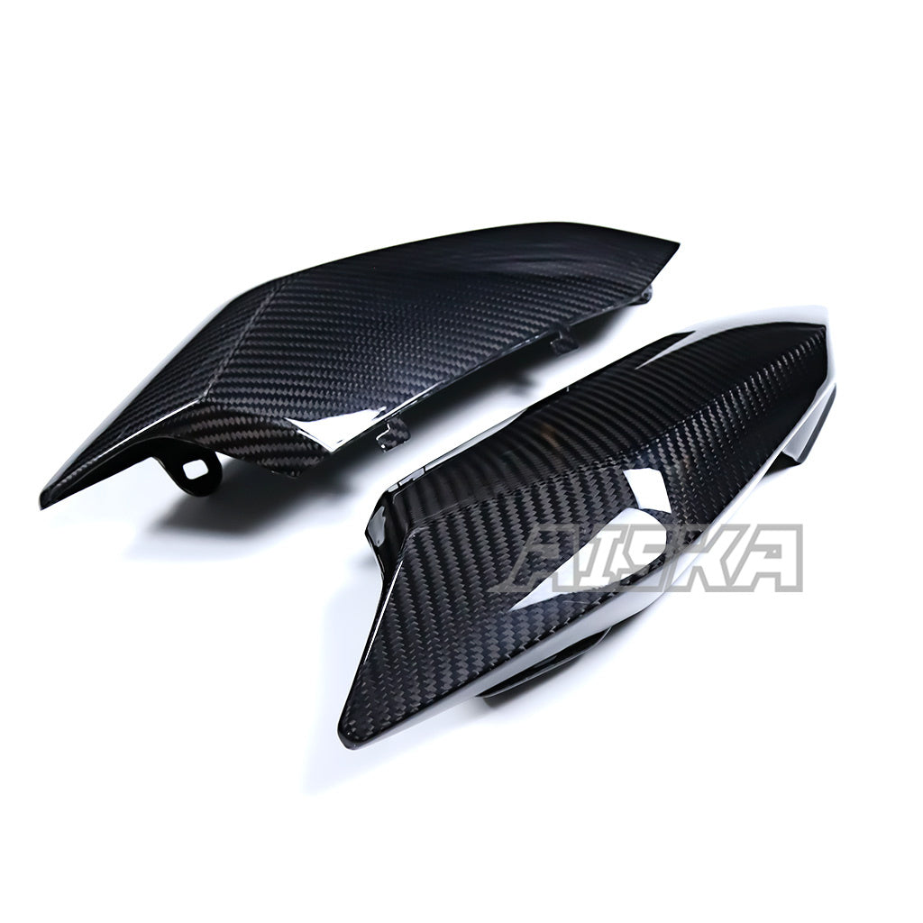 AISKA Triumph Daytona 660 2024+ Carbon Fiber Rear Side Panels