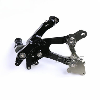 AISKA CNC Aluminum Dry Carbon Fiber Footpeg Rearset Motorcycle Racing Adjustable Rear Footrest for Ducati Panigale V4 V4R V4S