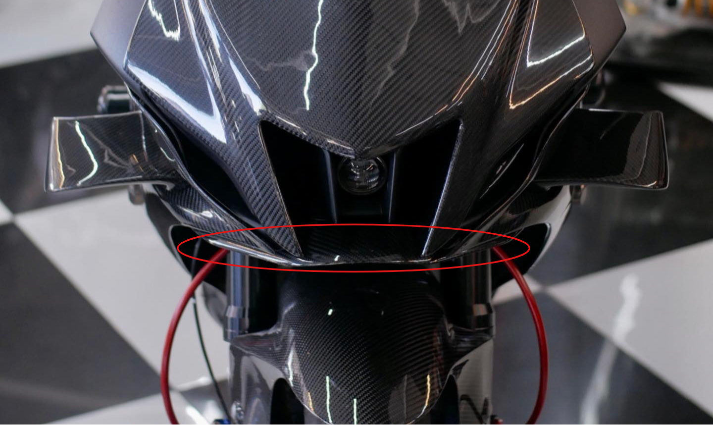 AISKA Motorcycle Carbon Fiber Accessories Spoiler Front Triangular Cover Fairing for Yamaha R7 2022 2023 2024