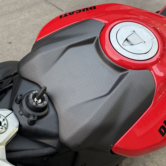 AISKA Ducati  Panigale V2 2025+ Carbon Fiber Airbox Tank Cover