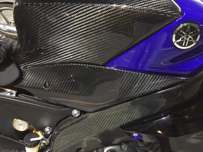 AISKA R6 Carbon Fiber Tank Side Panels Motorcycle Gas Fuel Tank Side Panel Cover Fairing for Yamaha R6 2017-2024 2022 2023