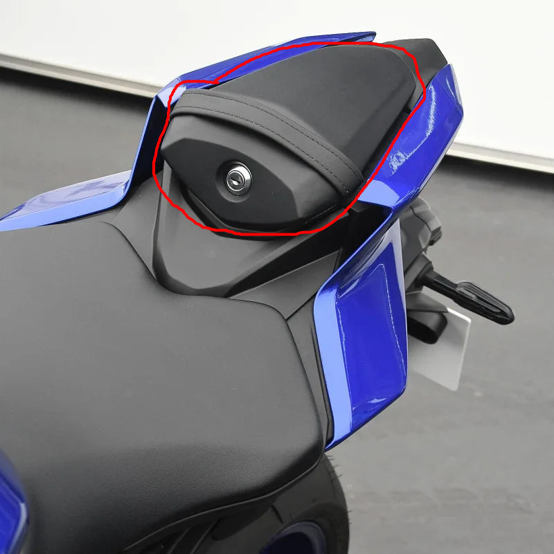 AISKA Yamaha R9 2025+ Carbon Fiber Rear Seat Cover